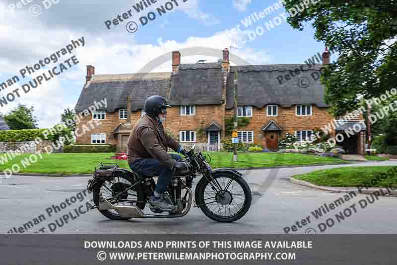 Vintage motorcycle club;eventdigitalimages;no limits trackdays;peter wileman photography;vintage motocycles;vmcc banbury run photographs